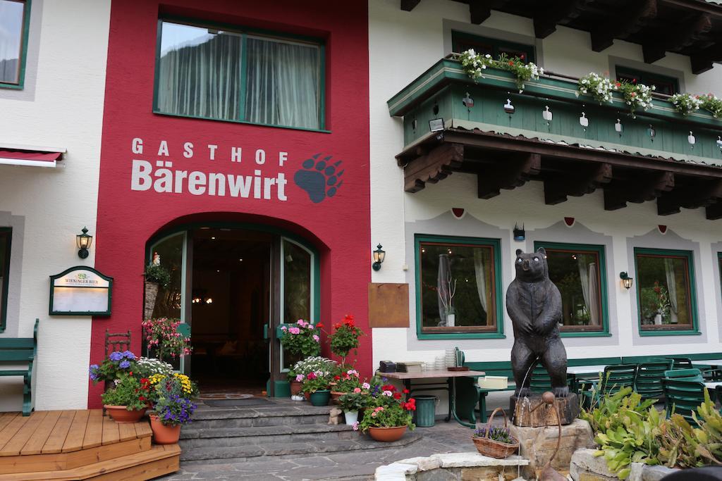 Gasthof Baerenwirt Hotell Fusch an der Grossglocknerstrasse Exteriör bild
